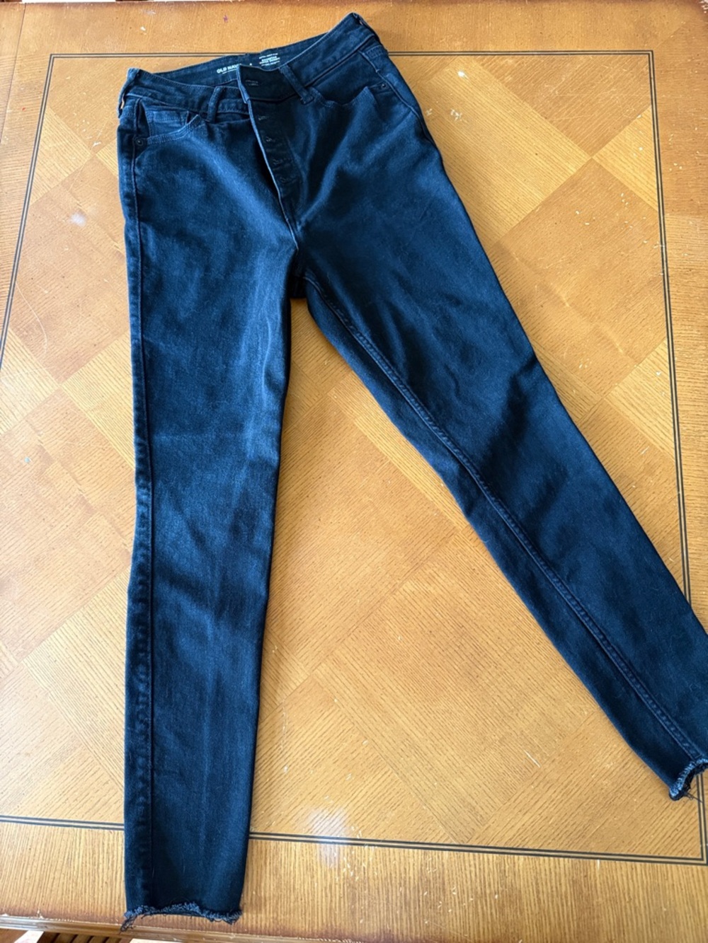 Old Navy Black Skinny Jeans - Classic Stretch Fit